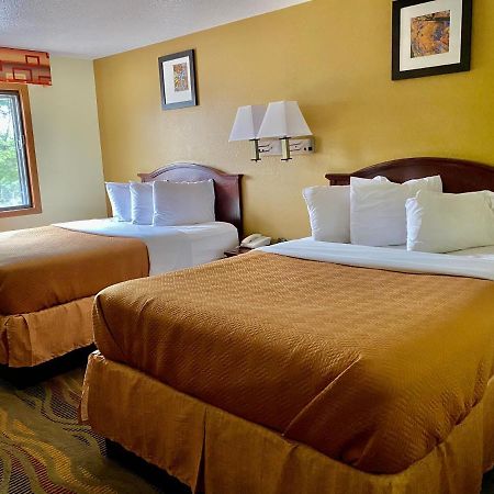 Travelodge By Wyndham La Porte/Michigan City Area Luaran gambar