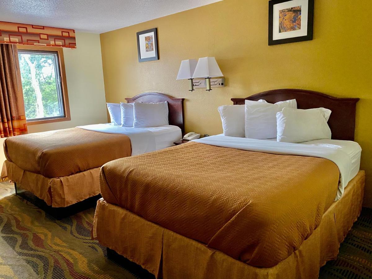 Travelodge By Wyndham La Porte/Michigan City Area Luaran gambar