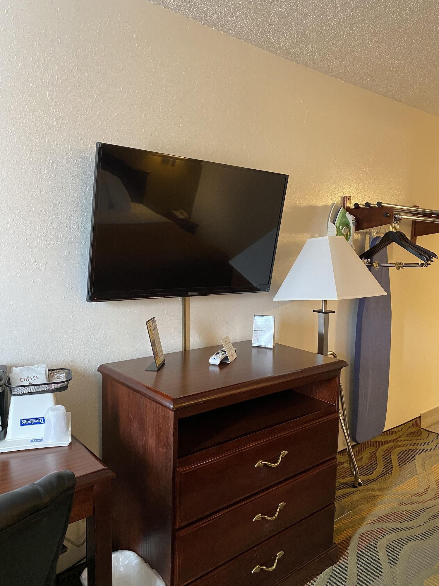 Travelodge By Wyndham La Porte/Michigan City Area Luaran gambar
