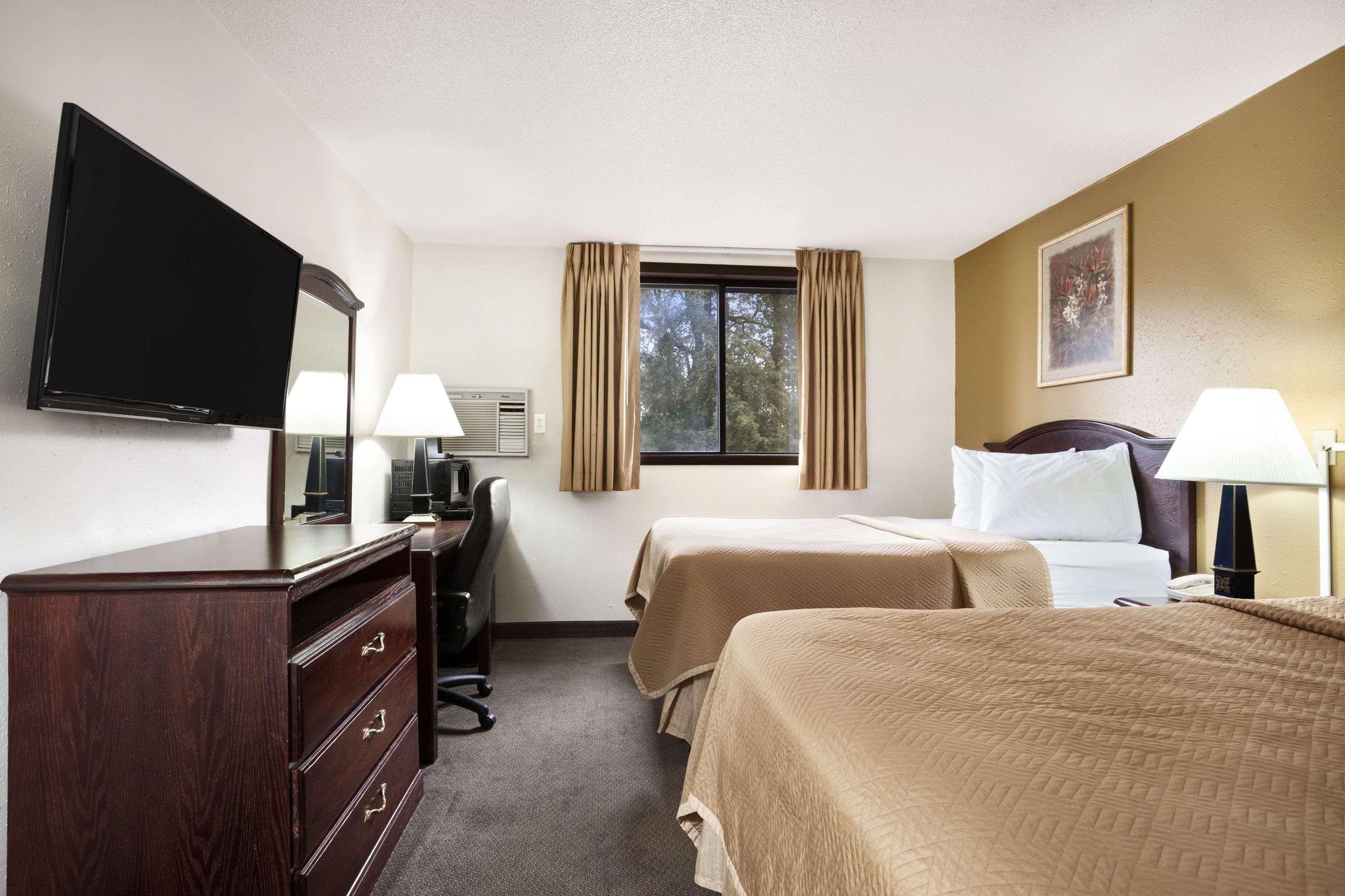 Travelodge By Wyndham La Porte/Michigan City Area Luaran gambar