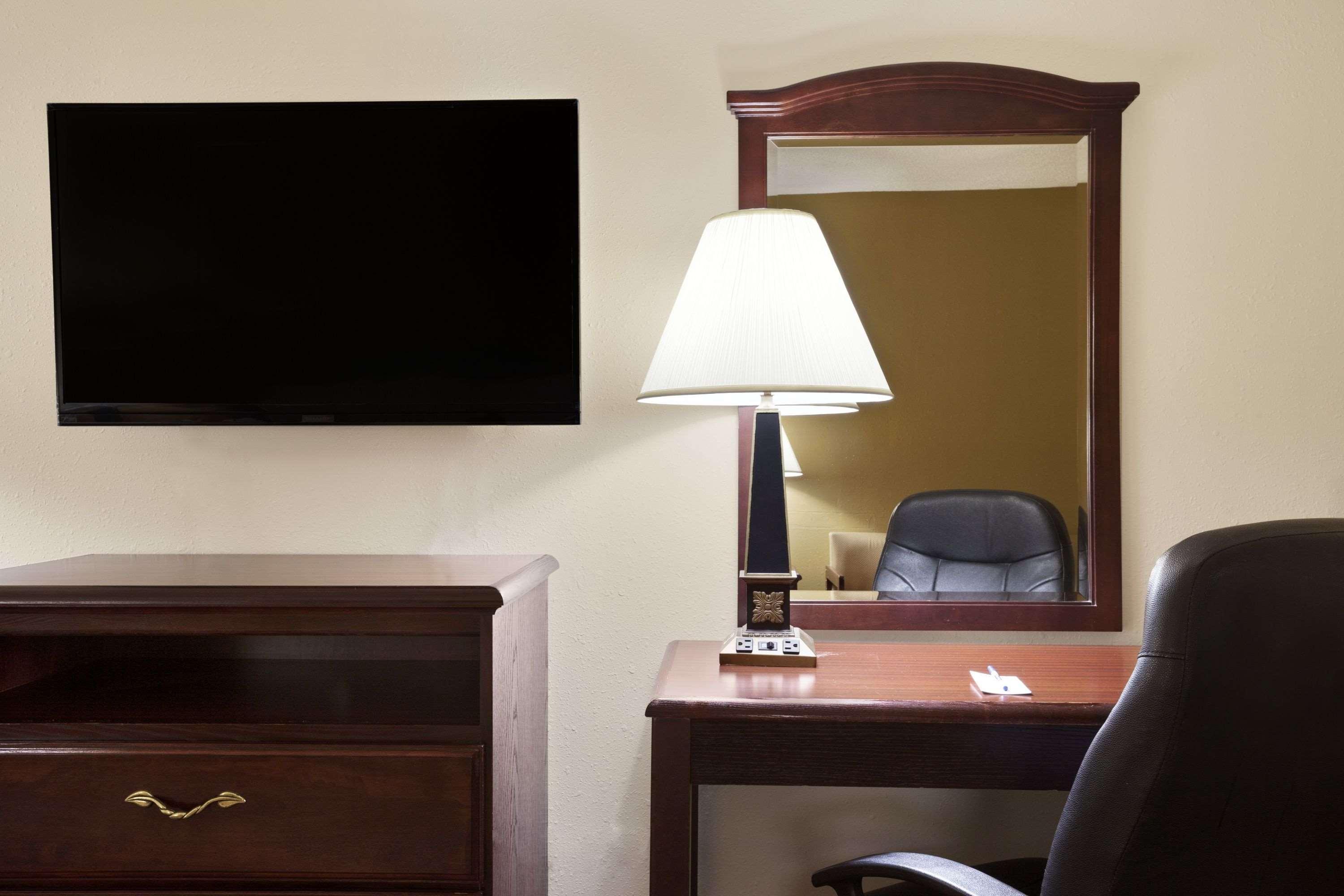 Travelodge By Wyndham La Porte/Michigan City Area Luaran gambar